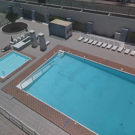 5 Min Walk From Yumbo 208 Apartment *