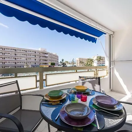 5 Min Walk From Yumbo 208 * Playa del Ingles (Gran Canaria)